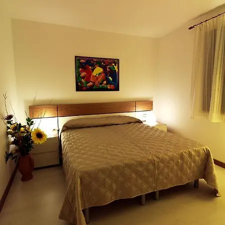 Bed & Breakfast Ca' Del Faro 3*